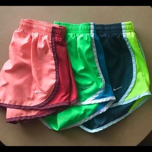 Set of 3 Nike Shorts Size Youth Medium
